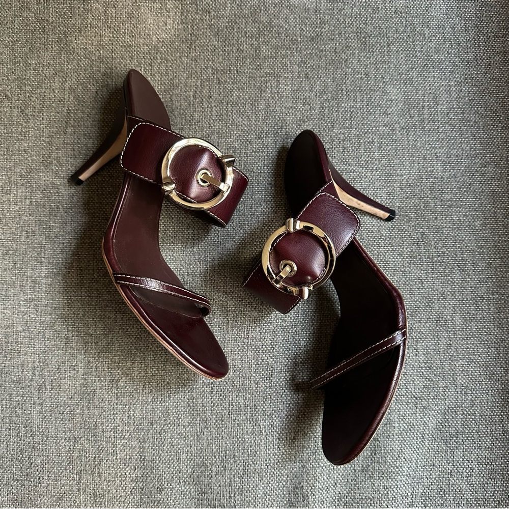 Gucci leather strappy sandal heels